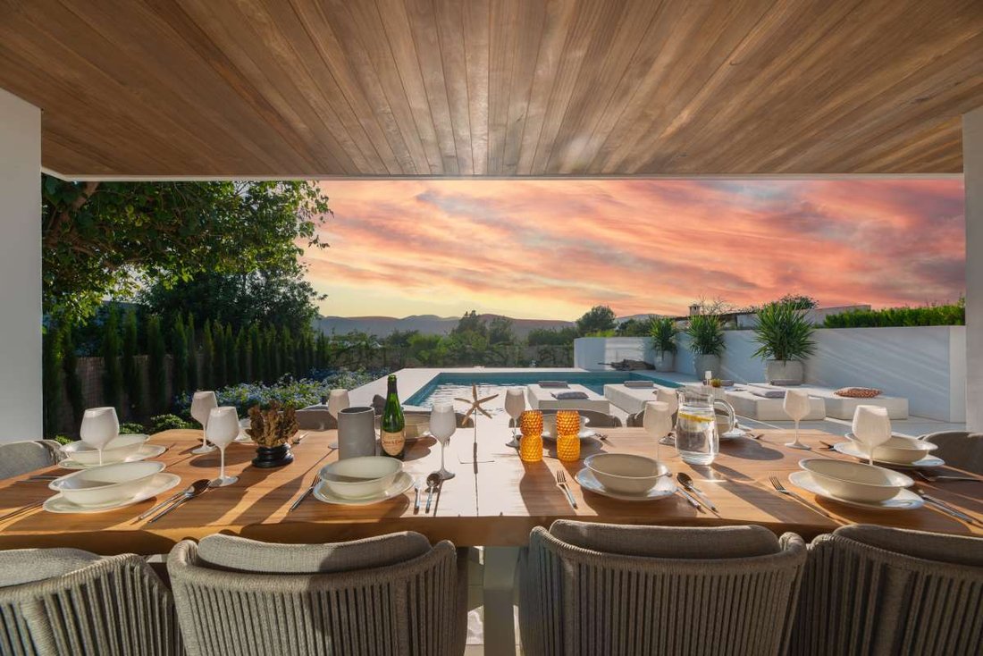 Villa in Jesus, Santa Eularia des Riu, Balearic Islands 4 - 14724739