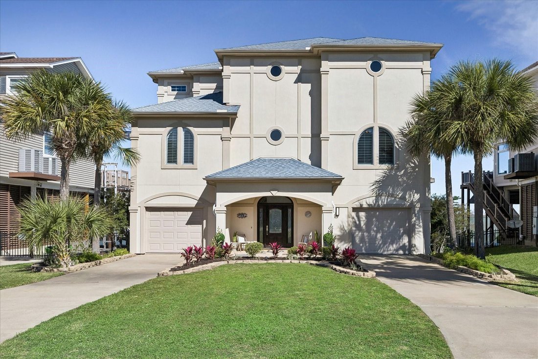 House in Galveston, Texas, United States 2 - 17522191