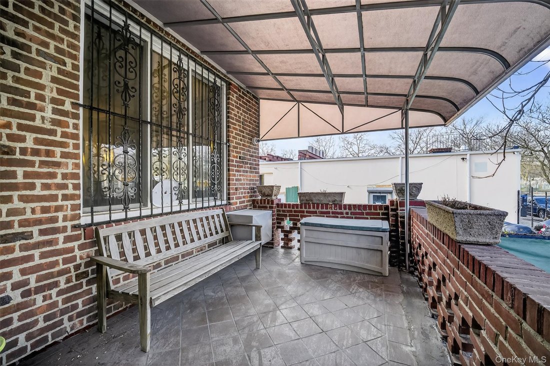 House in New York, New York, United States 3 - 17523465