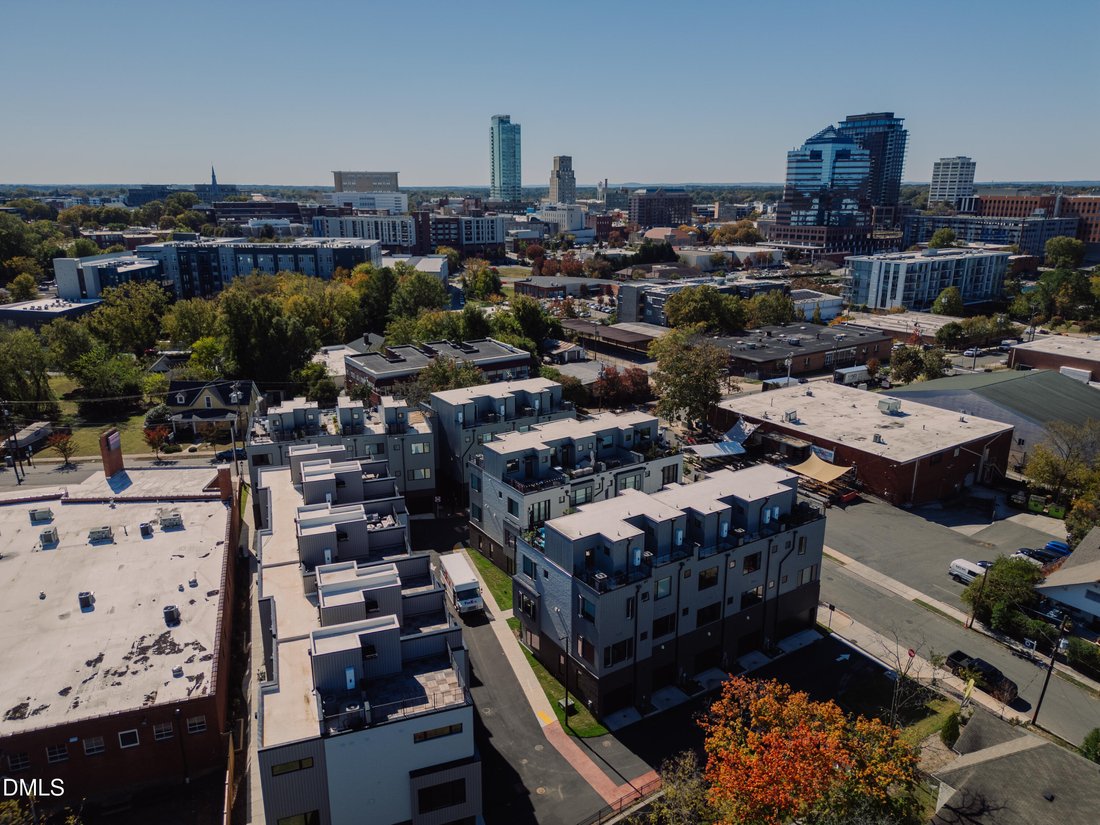 Townhouse in Durham, North Carolina, United States 3 - 17520000