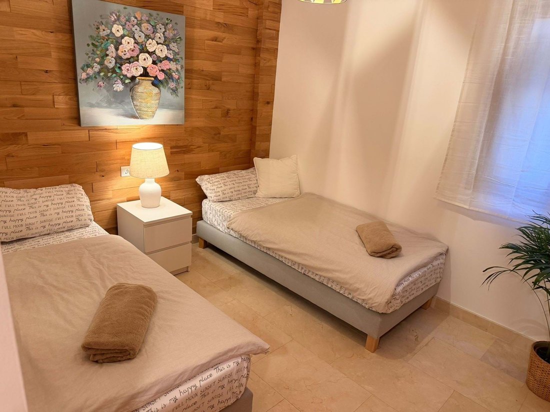 Apartment in El Paraíso, Benahavis, Spain 5 - 17523002