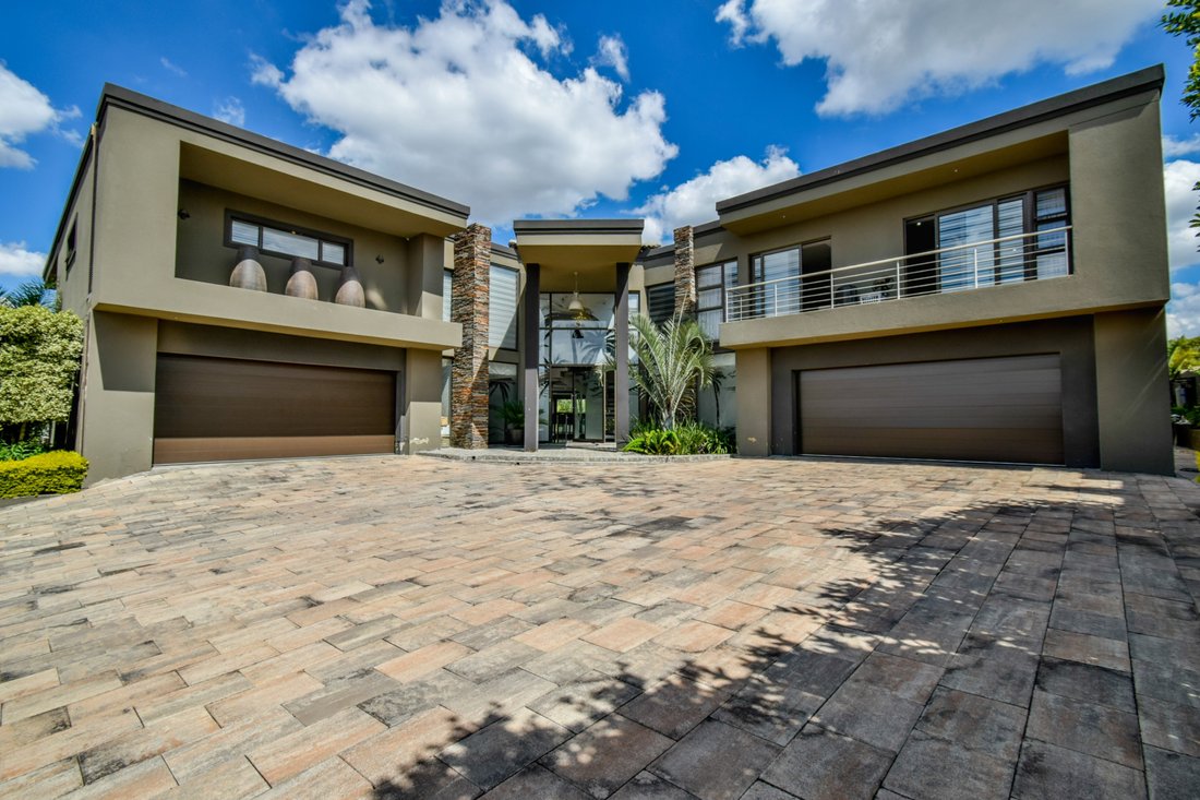 Estate in Centurion Central, Gauteng, South Africa 1 - 17522796