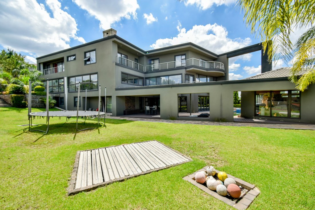 Estate in Centurion Central, Gauteng, South Africa 2 - 17522796