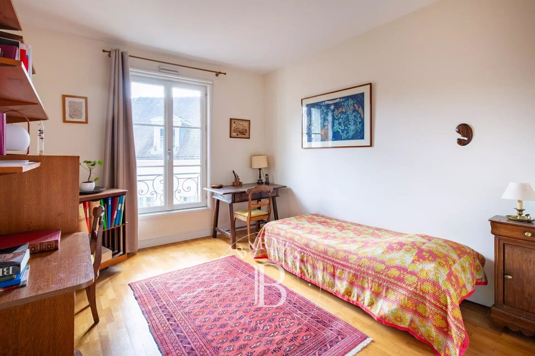 Apartment in Saint-Germain-en-Laye, Ile-de-France, France 5 - 17523951