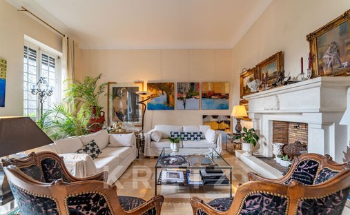 Appartement à Nîmes, Occitanie, France 1