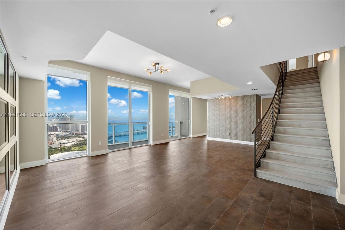 Condo in Miami, Florida, United States 2 - 17520196