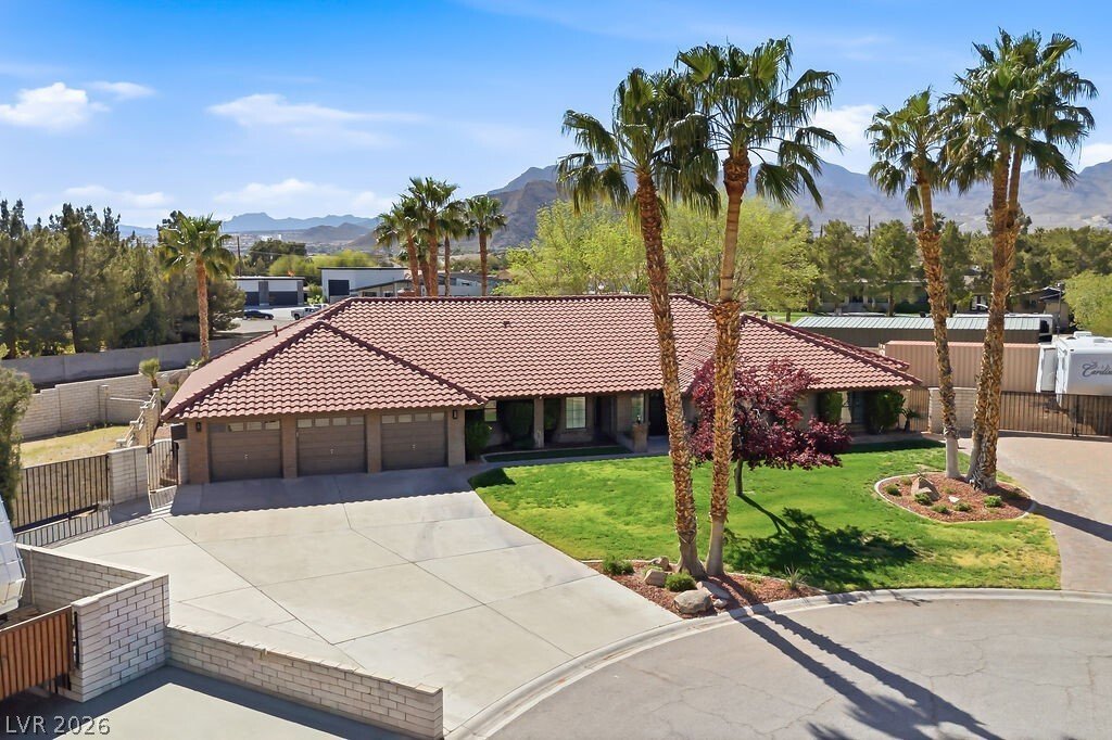 House in Las Vegas, Nevada, United States 1 - 17519317