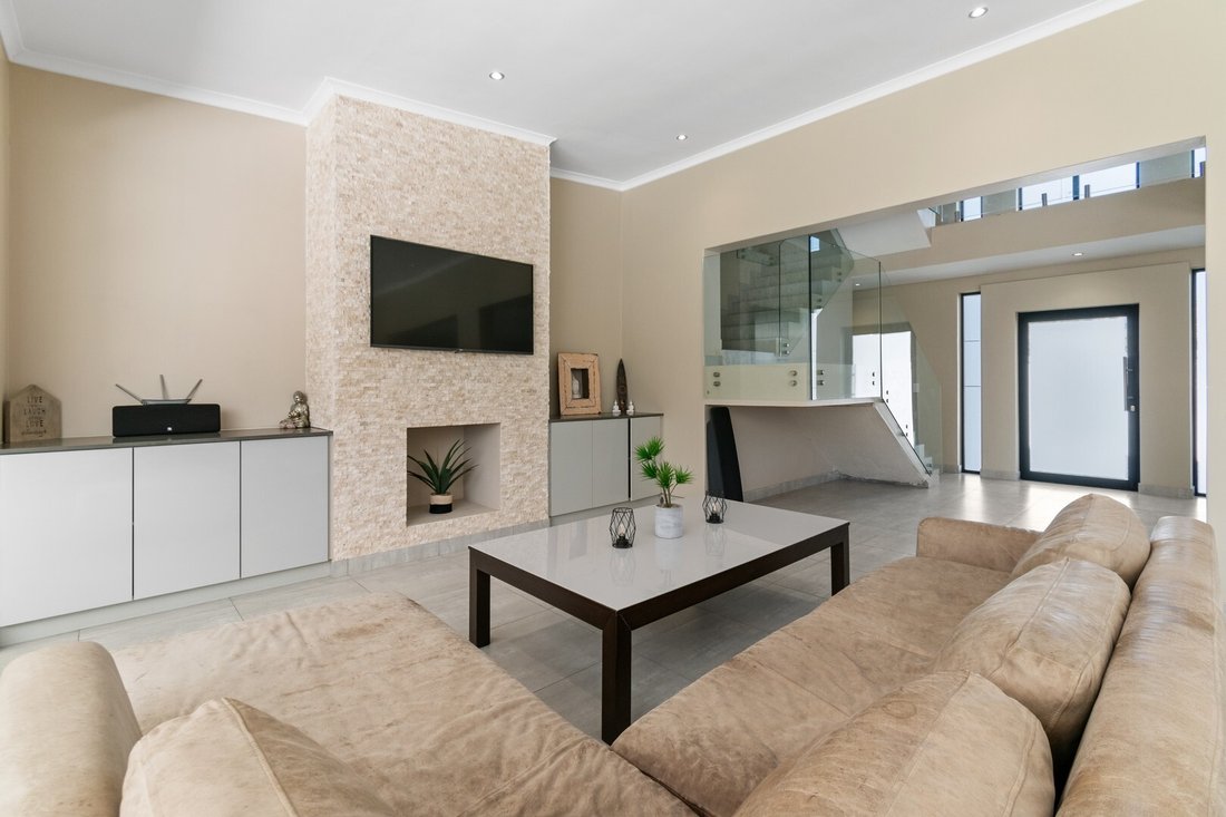 House in Melkbosstrand, Cape Town, South Africa 5 - 17522806