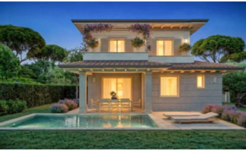 Villa in Tonfano, Pietrasanta, Italy 1