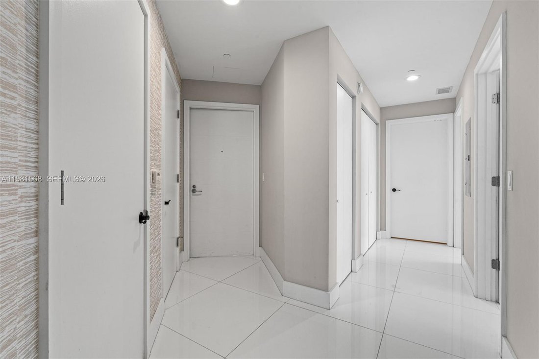 Condo in Golden Beach, Florida, United States 5 - 17520186