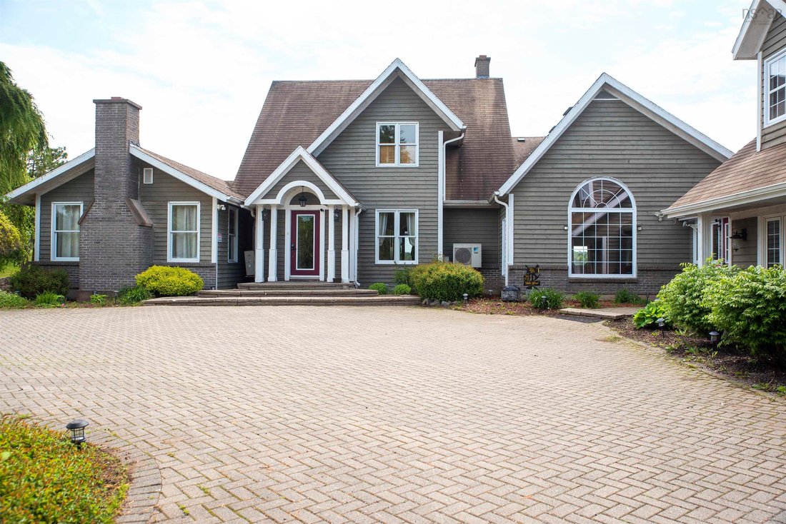 House in Coxheath, Nova Scotia, Canada 3 - 17524514