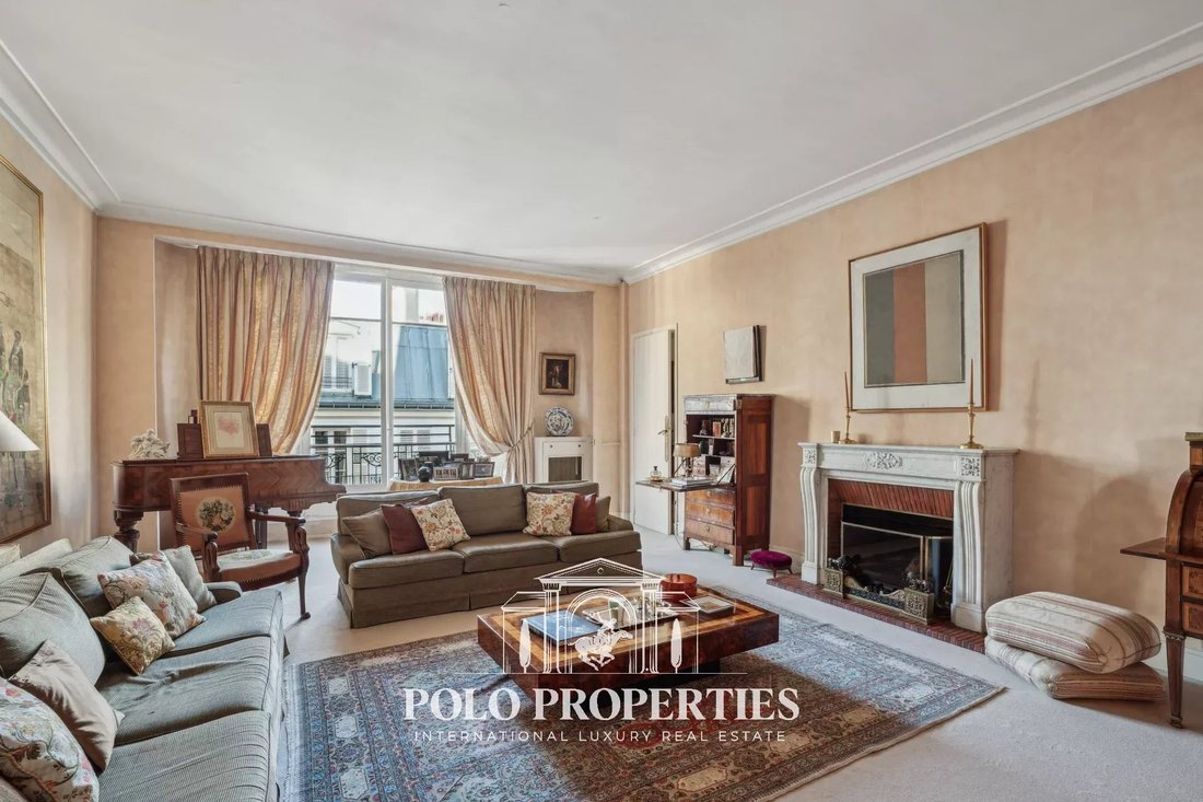 Apartment in Porte Dauphine, Paris 16e Arrondissement, Paris 4 - 14788845