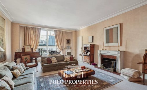 Apartment in Porte Dauphine, Paris 16e Arrondissement, Paris 1