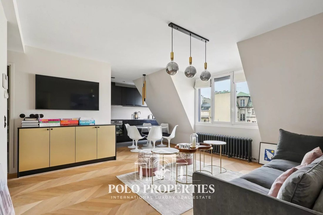 Apartment in Chaillot, Paris 16e Arrondissement, Paris 2 - 15087147