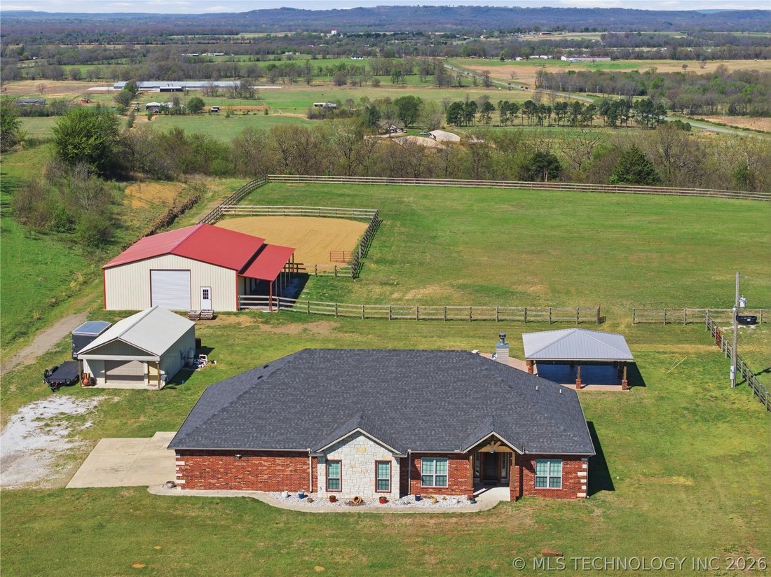 House in Sallisaw, Oklahoma, United States 1 - 17519464