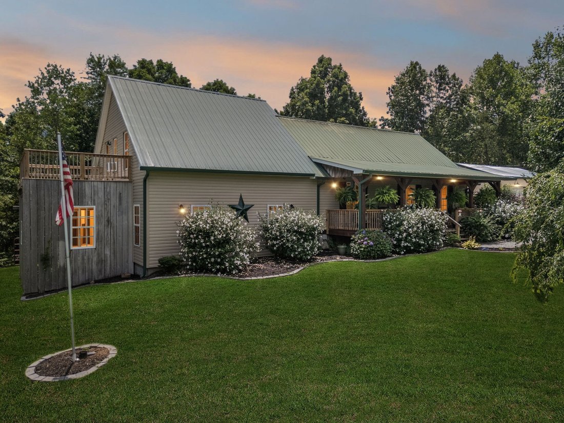 House in Hohenwald, Tennessee, United States 2 - 17520905