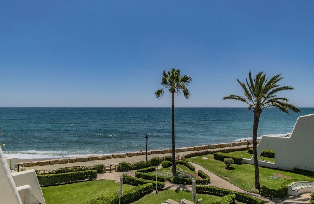 Townhouse in Golden Mile, Andalusia, Spain 2 - 17523591