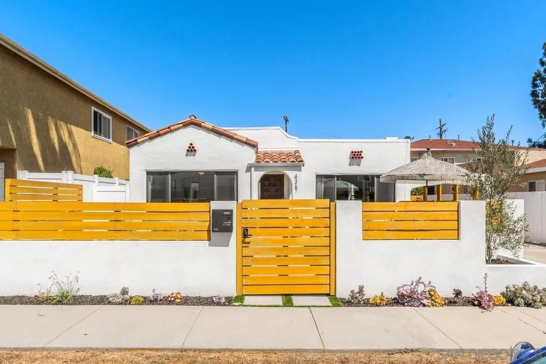 San Diego, California, United States 3 - 17521732
