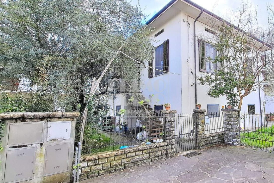 Villa in Historic Center, Lucca, Tuscany 1 - 17523563