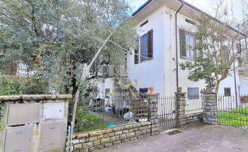 Villa in Centro Storico, Lucca, Tuscany 1