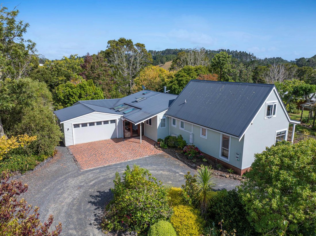 House in Snells Beach, Auckland, New Zealand 4 - 17525441