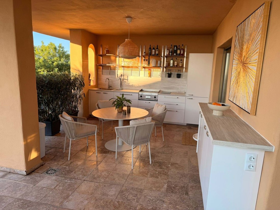 Apartment in El Paraíso, Benahavis, Spain 4 - 17523002