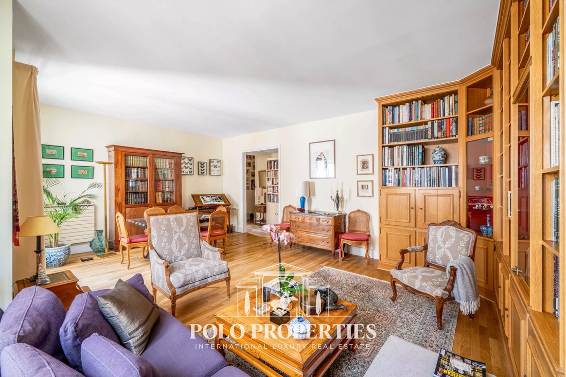 Apartment in Raspail-Montparnasse, Paris 14e Arrondissement, Paris 2 - 17519175