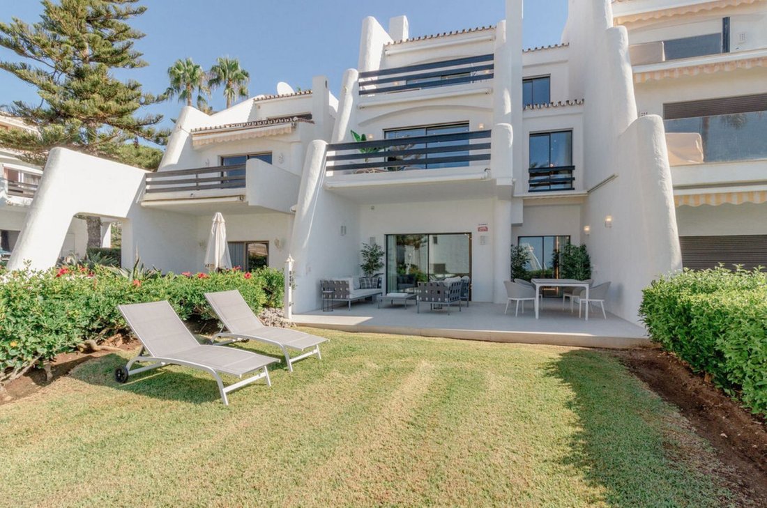 Townhouse in Golden Mile, Andalusia, Spain 1 - 17523591