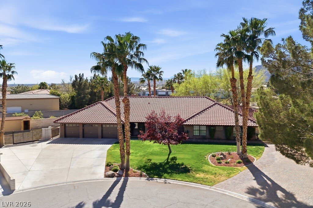 House in Las Vegas, Nevada, United States 3 - 17519317