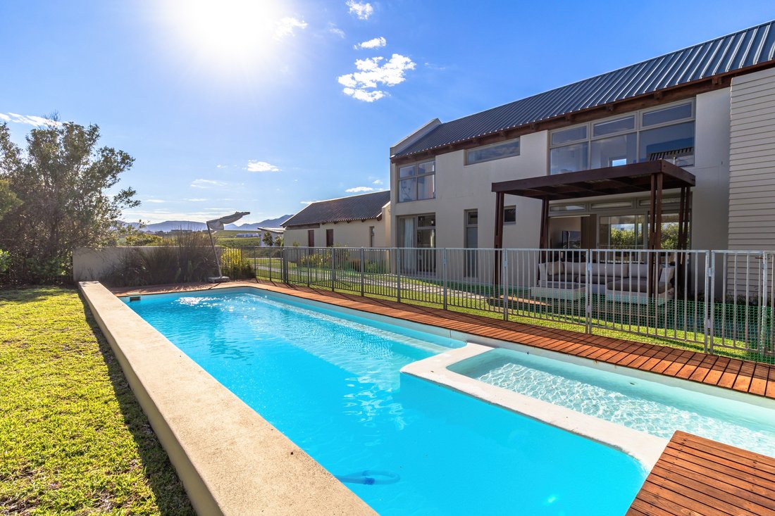 Country House in Overstrand Local Municipality, Western Cape, South Africa 3 - 17522863
