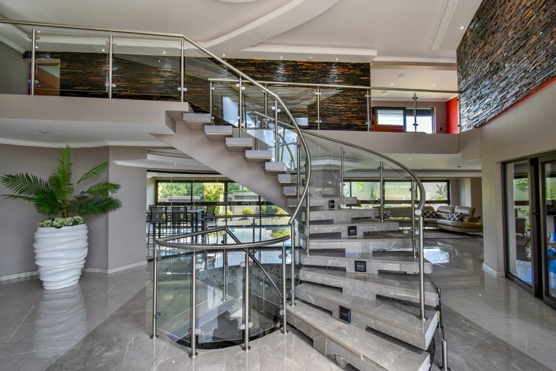 Estate in Centurion Central, Gauteng, South Africa 4 - 17522796