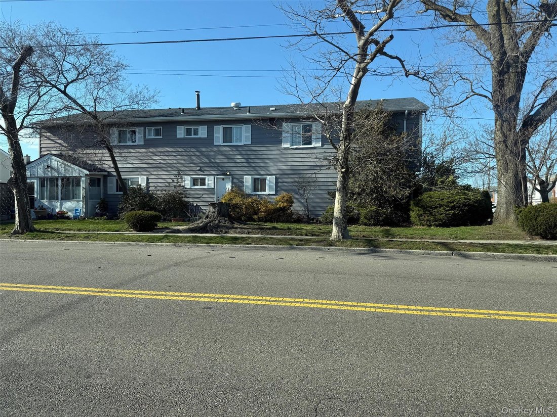 House in New York, New York, United States 2 - 17523402