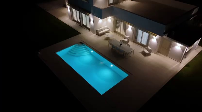 Villa in Pietrasanta, Tuscany, Italy 2 - 17294635