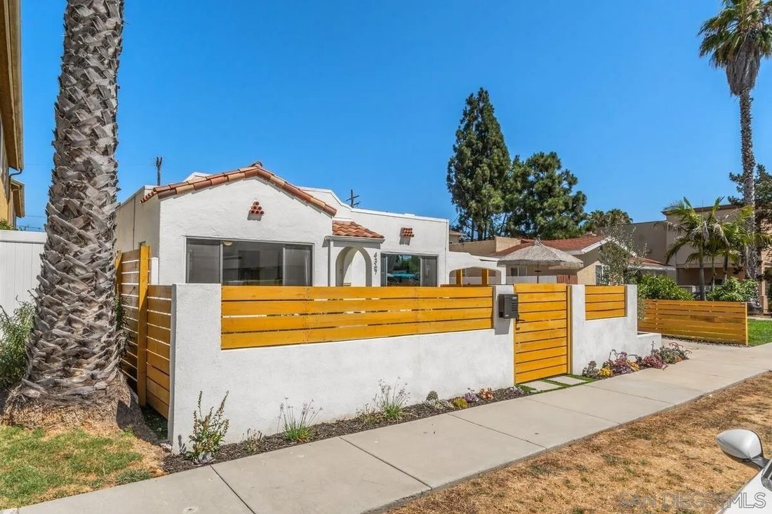 San Diego, California, United States 4 - 17521732