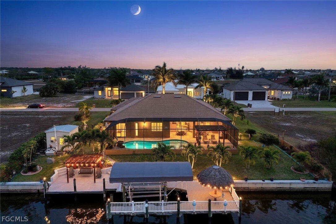 House in Cape Coral, Florida, United States 4 - 17519453