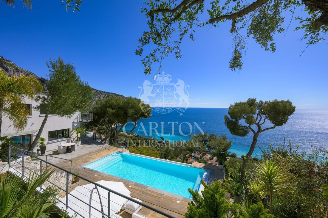 Villa in Èze, Provence-Alpes-Côte d'Azur, France 2 - 17520789