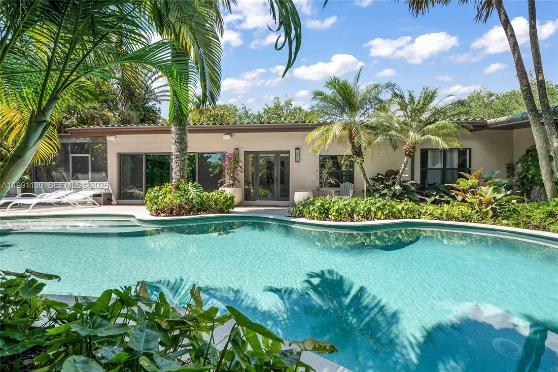 House in Miami, Florida, United States 2 - 17523792