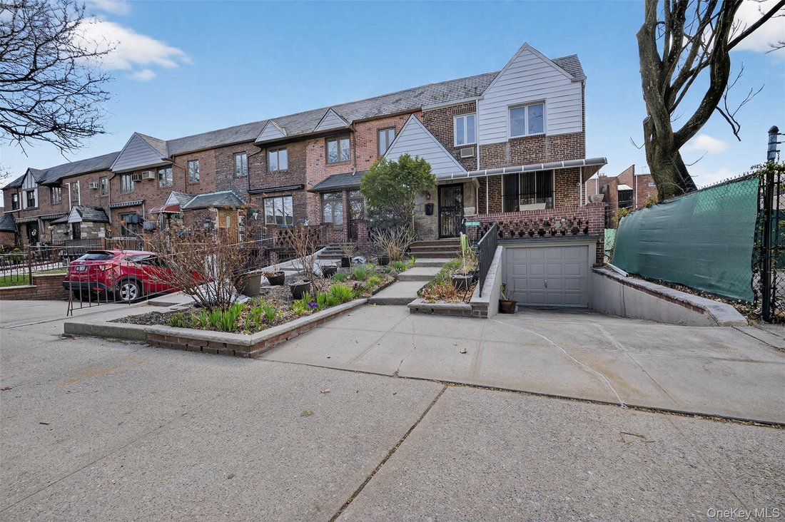 House in New York, New York, United States 1 - 17523465