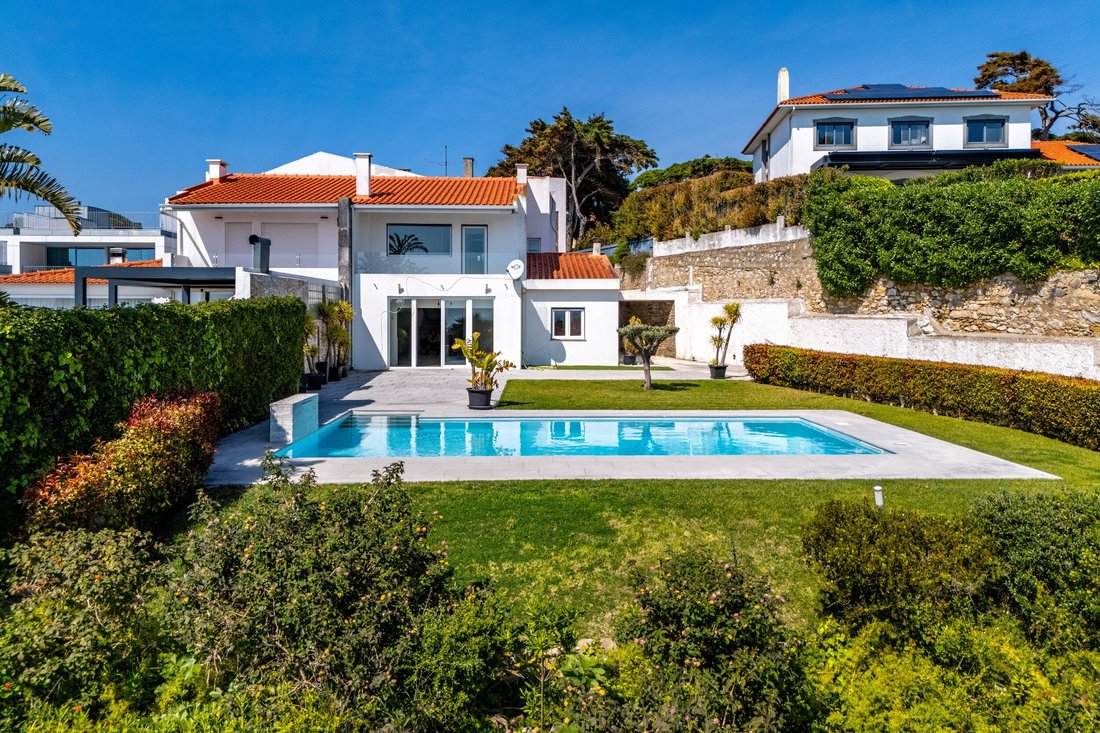 House in Carcavelos e Parede, Lisbon, Portugal 2 - 16001129