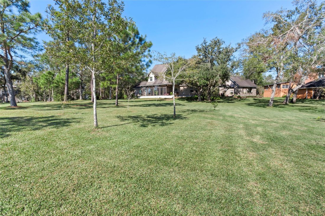 House in Dickinson, Texas, United States 5 - 17522622