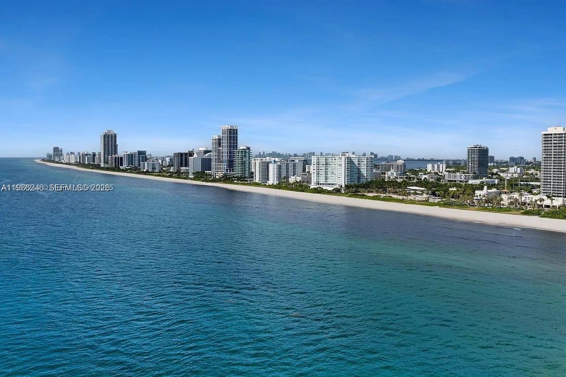 Condo in Miami Beach, Florida, United States 1 - 17520493