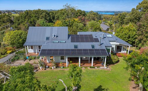 House in Snells Beach, Auckland, New Zealand 1