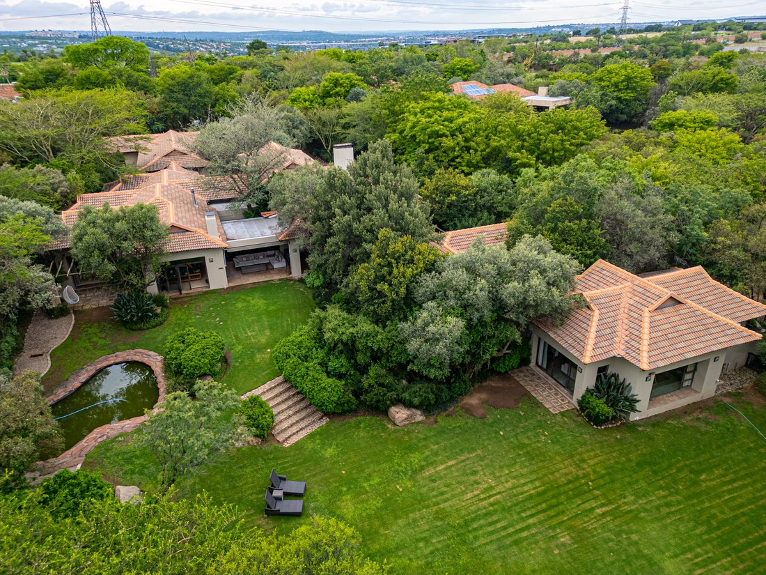 House in Chartwell, Gauteng, South Africa 1 - 17522925