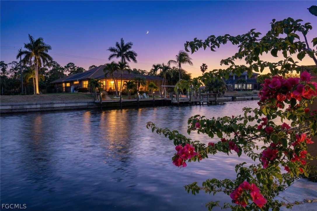 House in Cape Coral, Florida, United States 3 - 17519453
