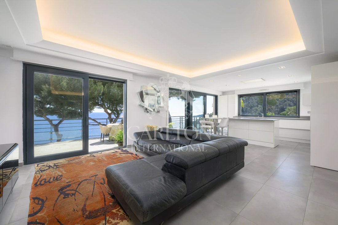 Villa in Èze, Provence-Alpes-Côte d'Azur, France 4 - 17520789