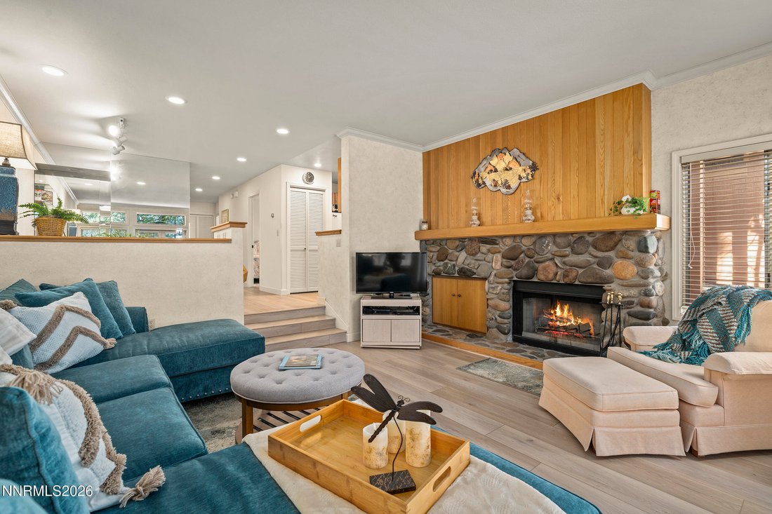 Condo in Incline Village, Nevada, United States 5 - 17523644