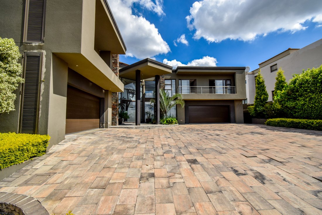 Estate in Centurion Central, Gauteng, South Africa 3 - 17522796