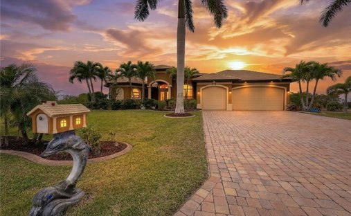 Casa en Cabo Coral, Florida, Estados Unidos 1