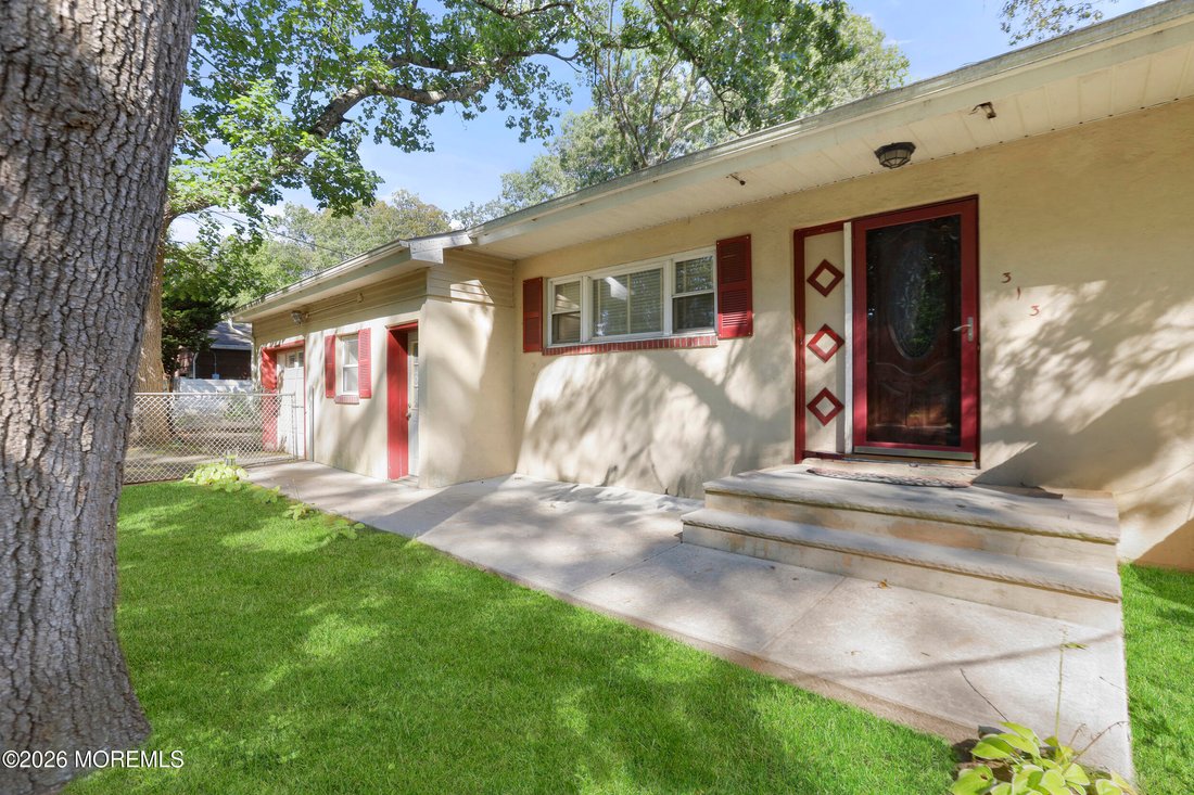 House in Lakewood Township, New Jersey, United States 3 - 17518999