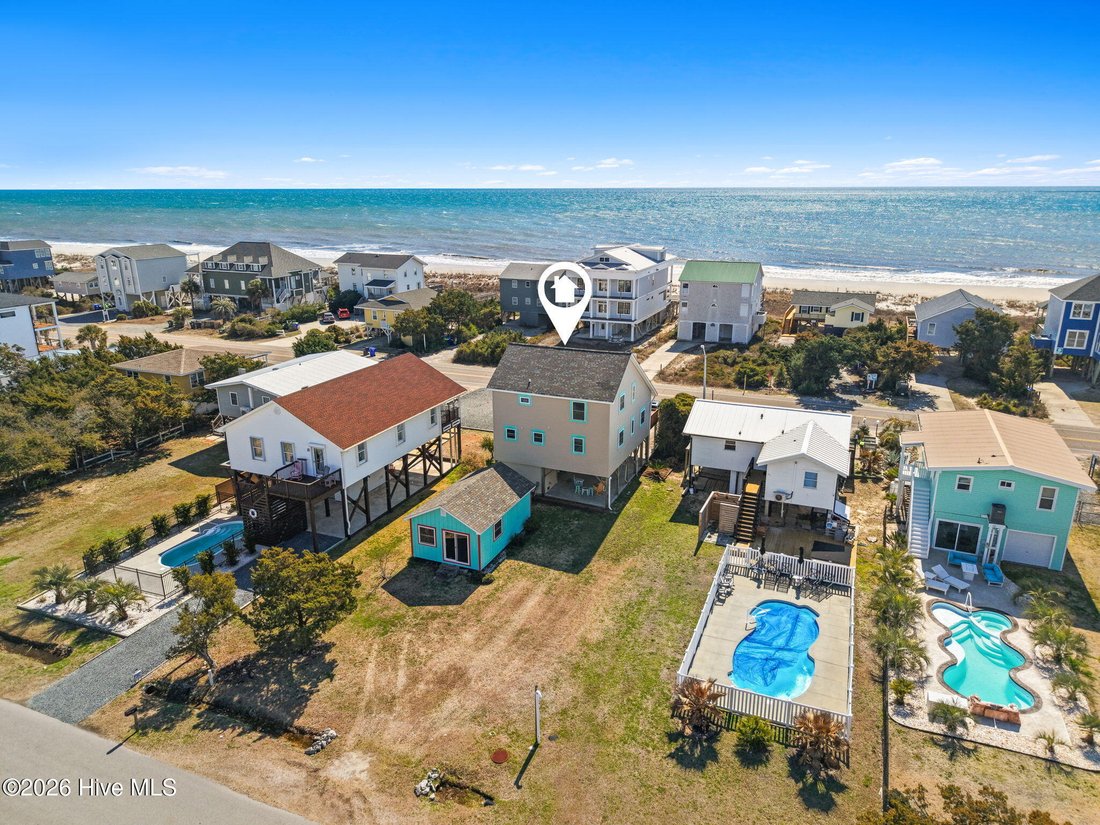 House in Oak Island, North Carolina, United States 2 - 17523290